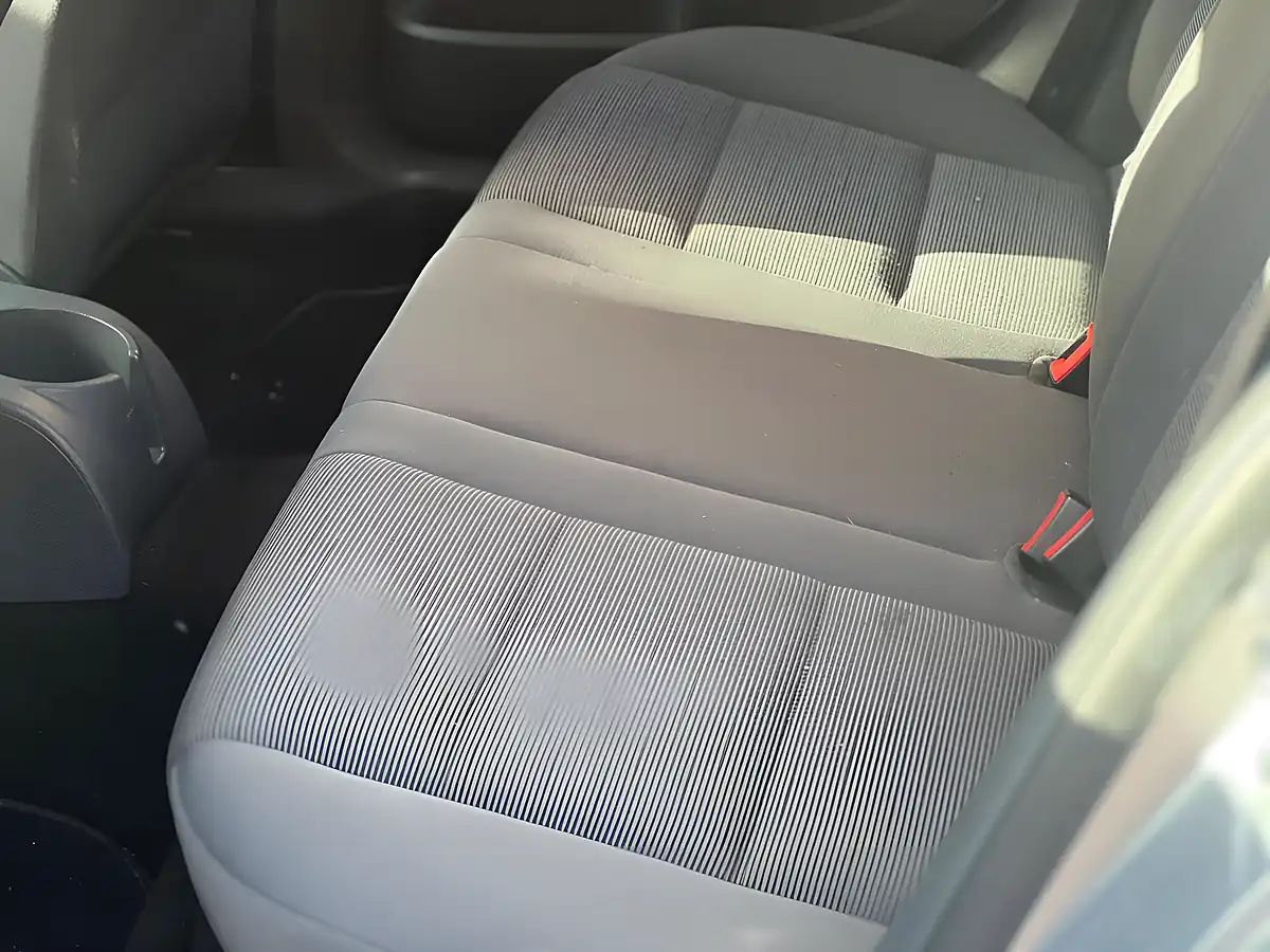 Used 2007 Volkswagen Golf S Silver - Interior and Exterior details 11