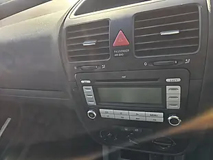 Used 2007 Volkswagen Golf S Silver - Interior and Exterior details 12