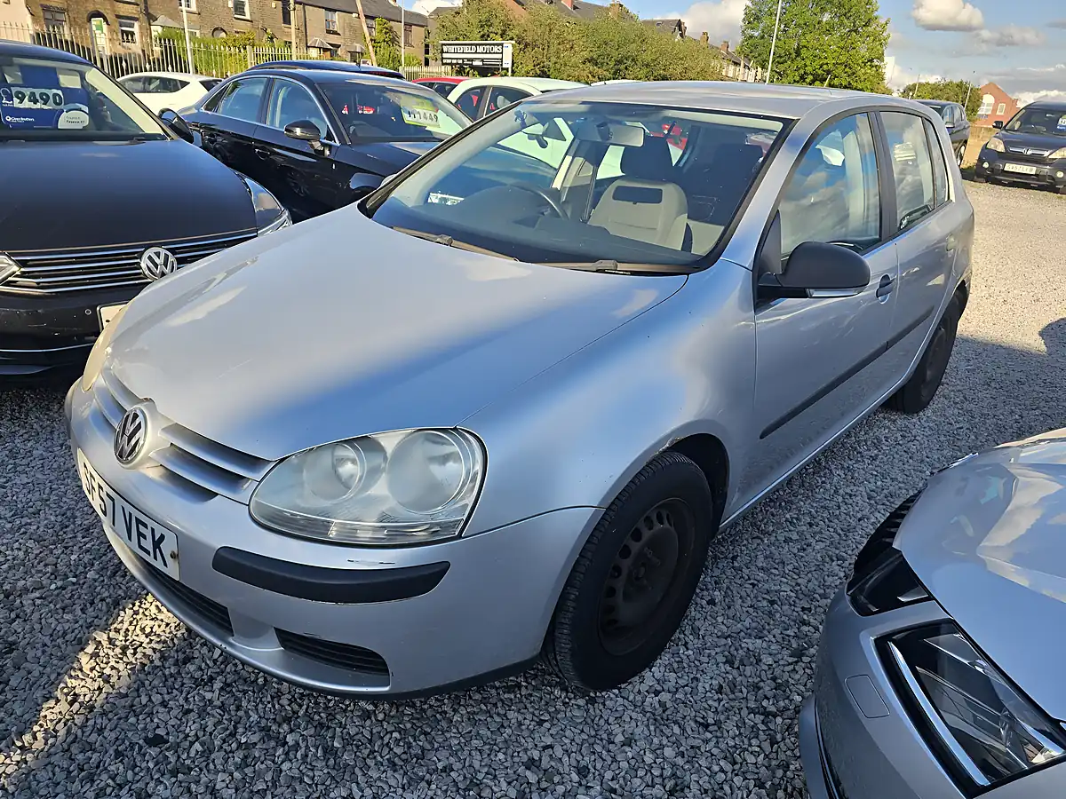 Used 2007 Volkswagen Golf S Silver - Interior and Exterior details 3