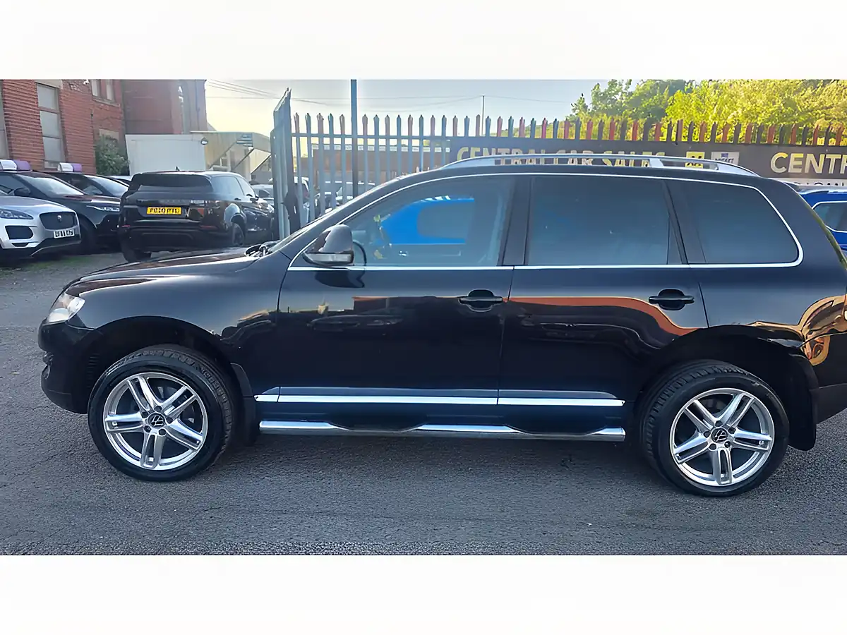 Used 2007 Volkswagen Touareg Se Black - Interior and Exterior details 15