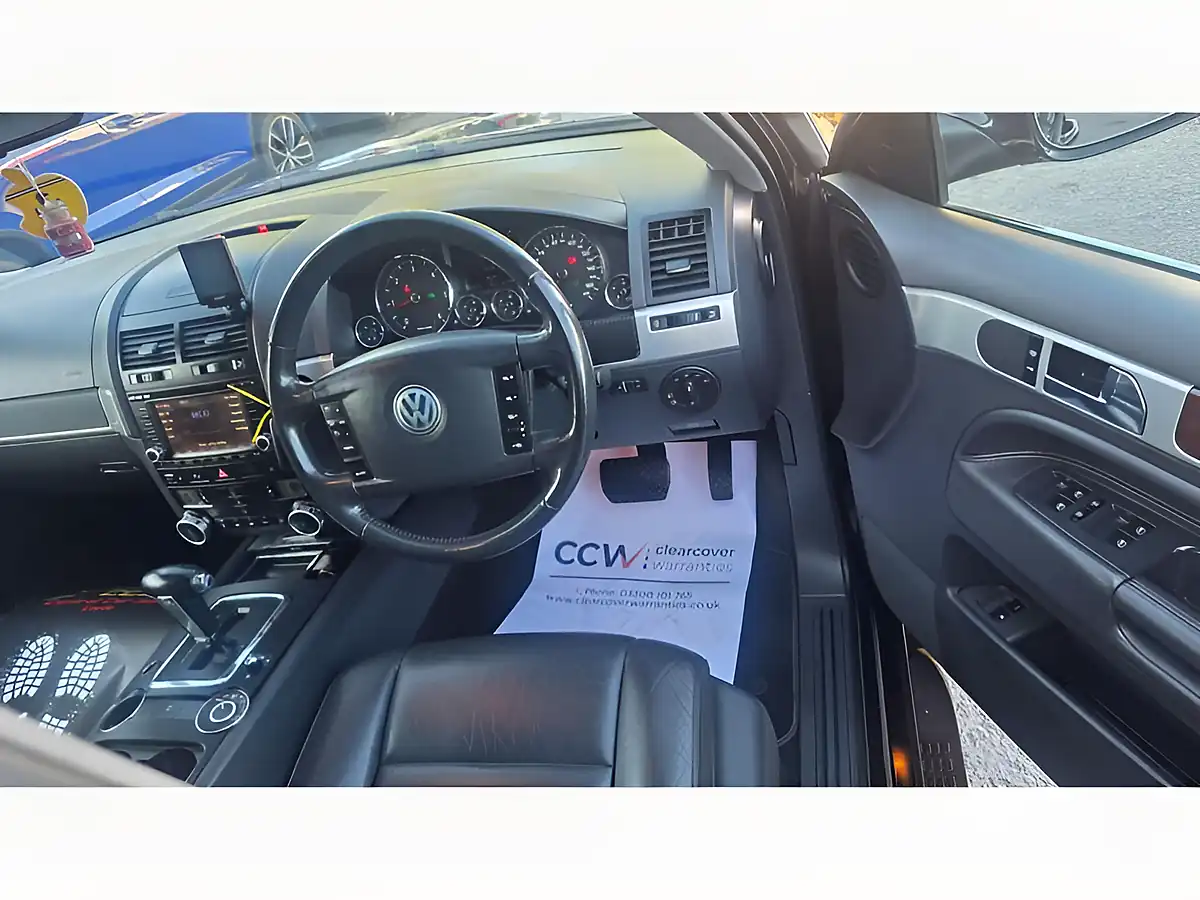 Used 2007 Volkswagen Touareg Se Black - Interior and Exterior details 18