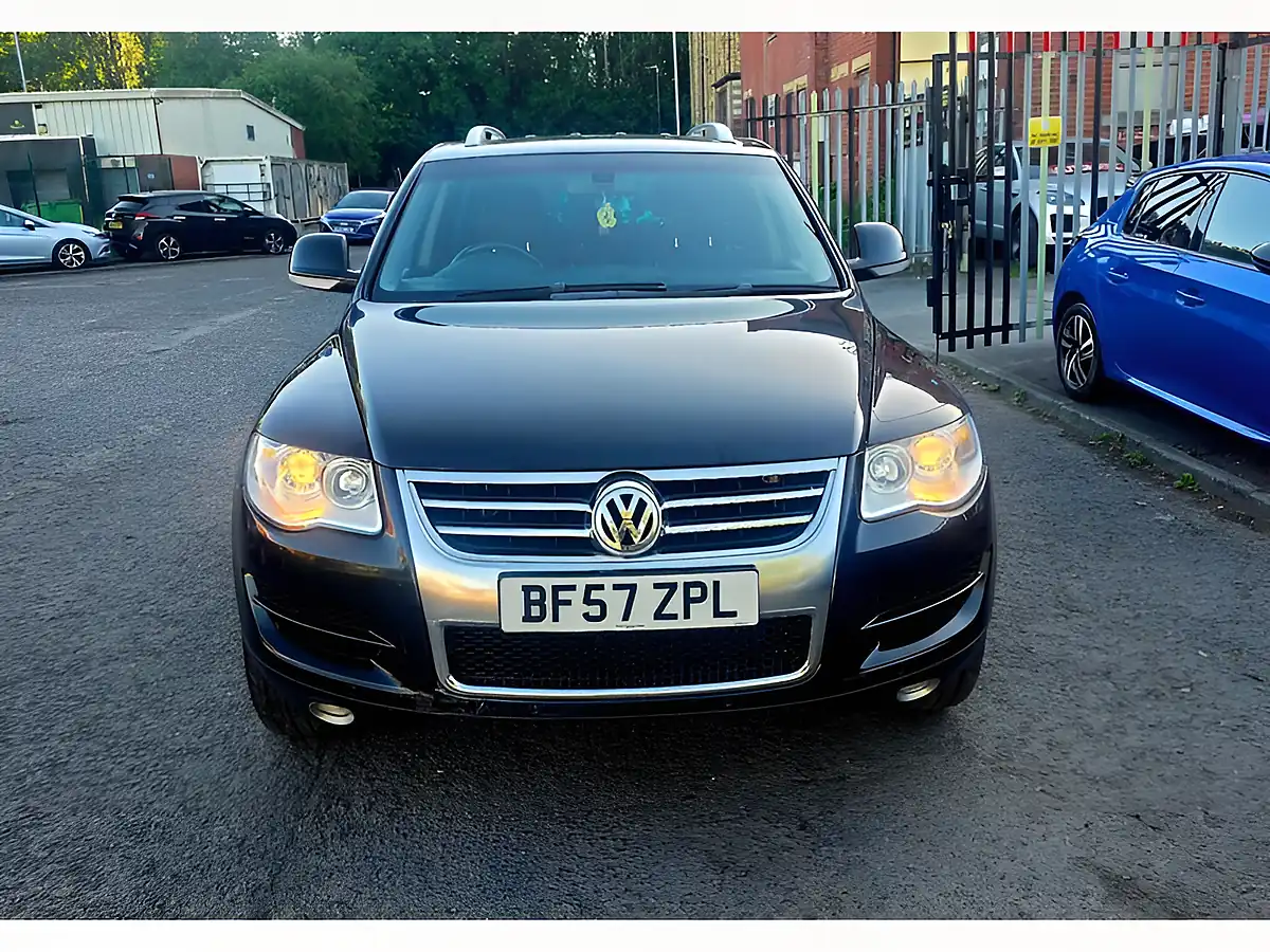 Used 2007 Volkswagen Touareg Se Black - Interior and Exterior details 2