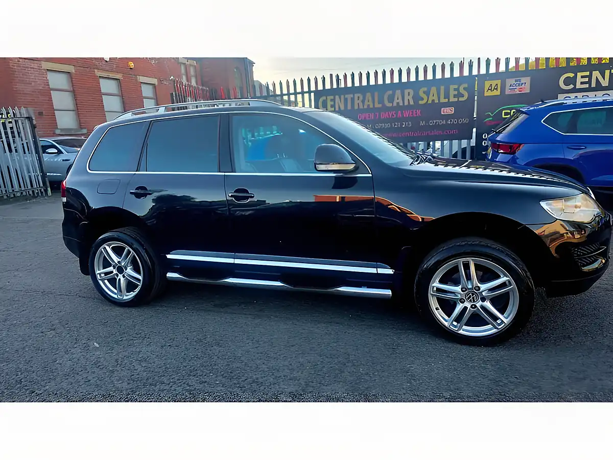 Used 2007 Volkswagen Touareg Se Black - Interior and Exterior details 4