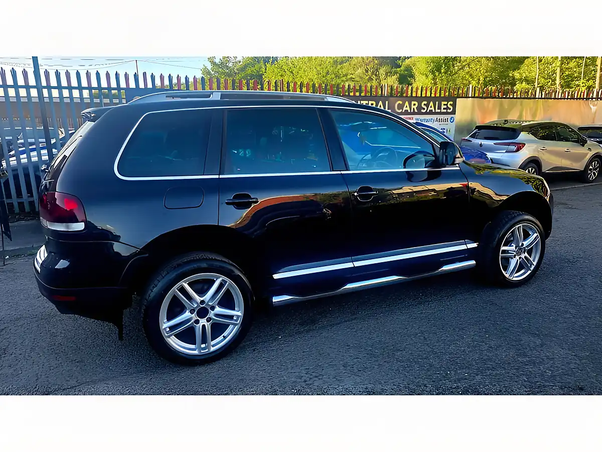 Used 2007 Volkswagen Touareg Se Black - Interior and Exterior details 6