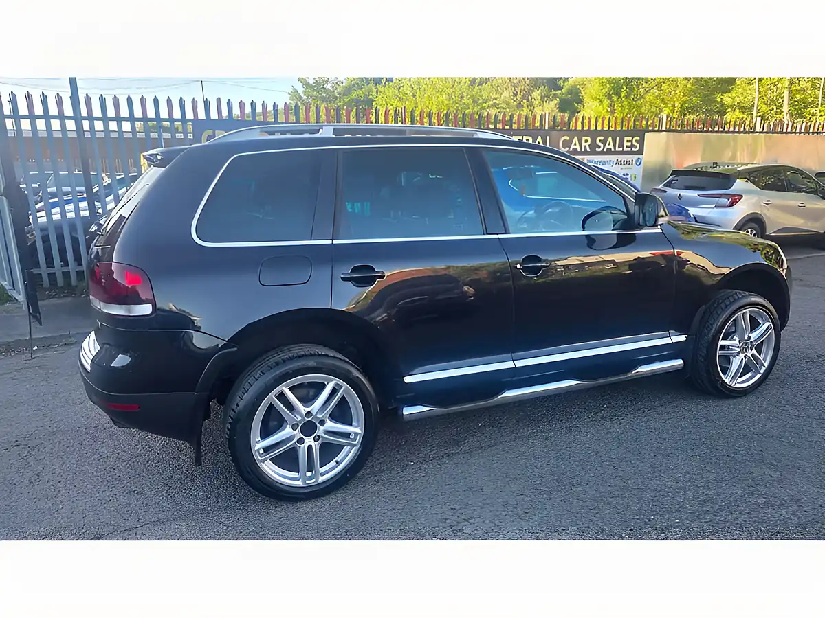 Used 2007 Volkswagen Touareg Se Black - Interior and Exterior details 7
