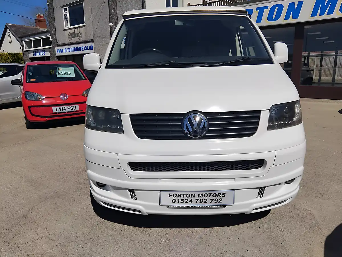 Used 2007 Volkswagen Transporter Lwb Motorcaravan White - Interior and Exterior details 11