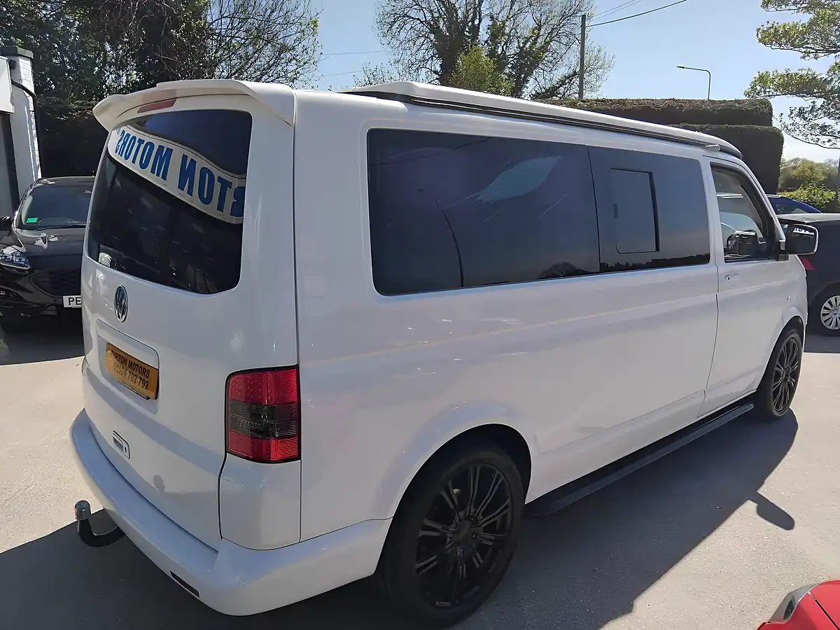 Used 2007 Volkswagen Transporter Lwb Motorcaravan White - Interior and Exterior details 16