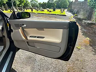 Used 2007 Volvo C70 Se Lux Blue - Interior and Exterior details 11