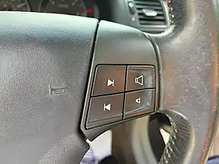 Used 2007 Volvo C70 Se Lux Blue - Interior and Exterior details 12