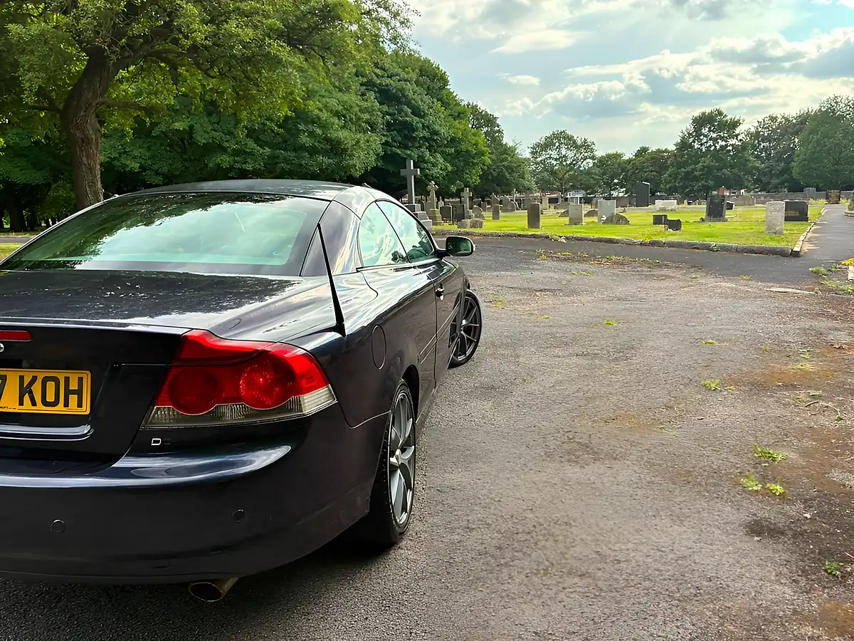 Used 2007 Volvo C70 Se Lux Blue - Interior and Exterior details 18