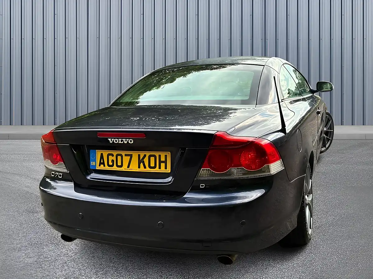 Used 2007 Volvo C70 Se Lux Blue - Interior and Exterior details 6