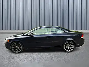 Used 2007 Volvo C70 Se Lux Blue - Interior and Exterior details 8