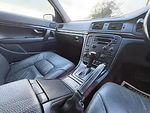 Used 2007 Volvo S80 Black - Interior and Exterior details 12