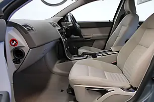 Used 2007 Volvo V50 Se Blue - Interior and Exterior details 16