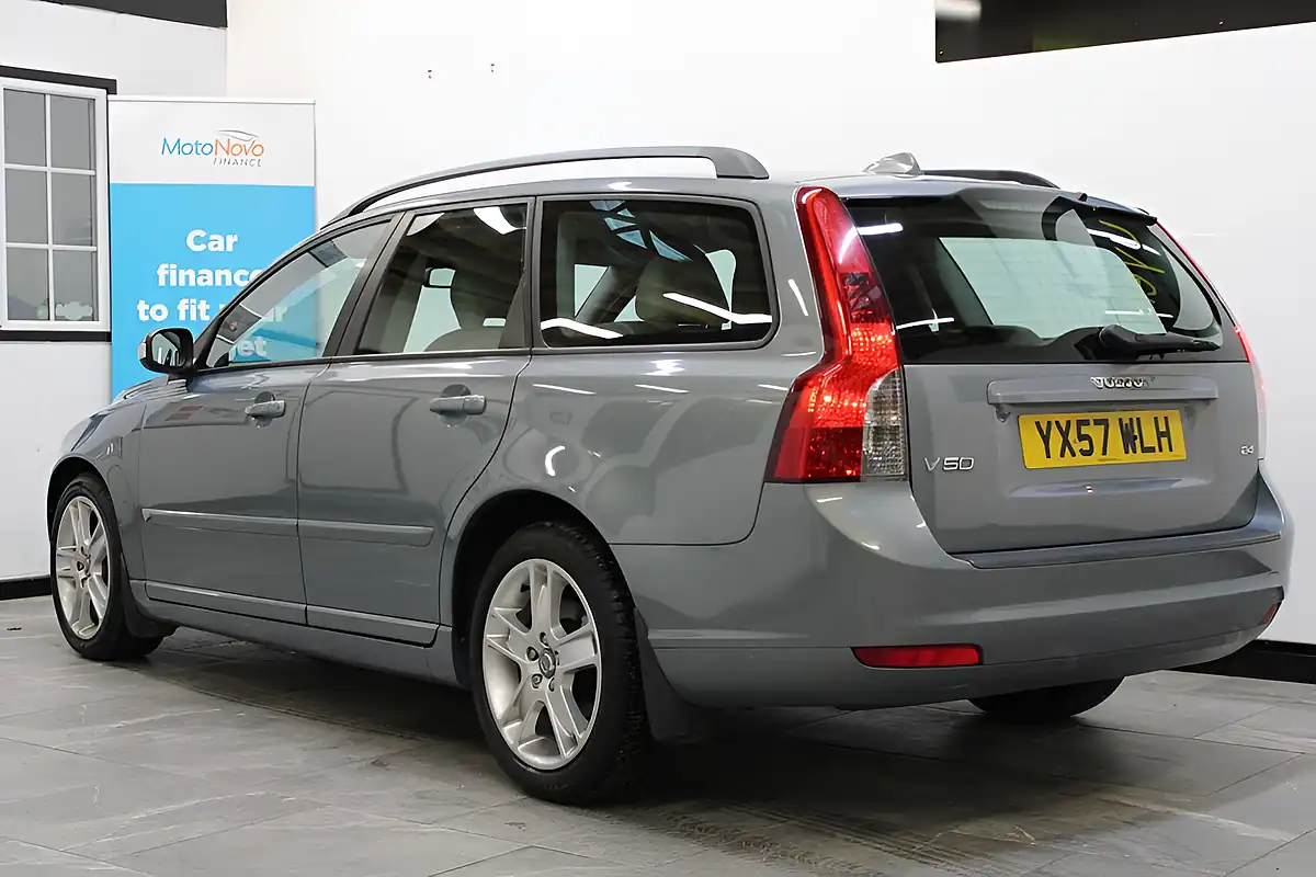 Used 2007 Volvo V50 Se Blue - Interior and Exterior details 3