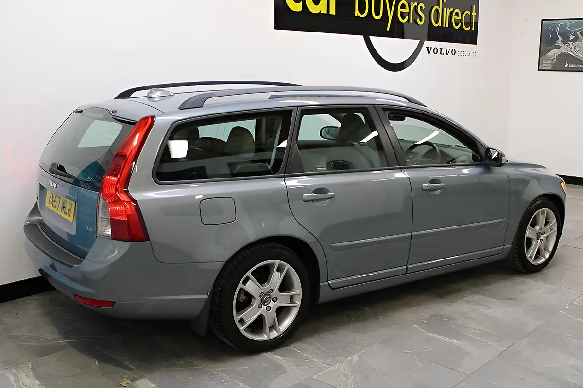 Used 2007 Volvo V50 Se Blue - Interior and Exterior details 4