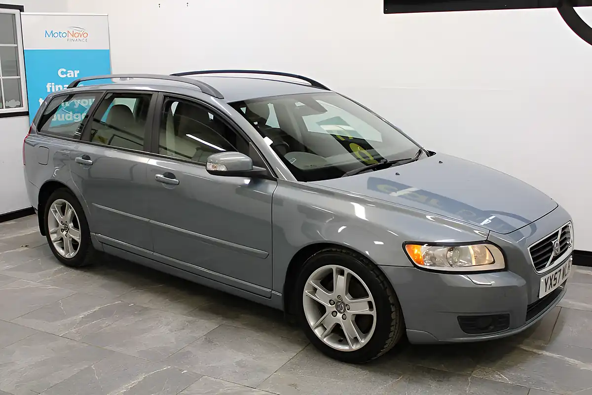 Used 2007 Volvo V50 Se Blue - Interior and Exterior details 5