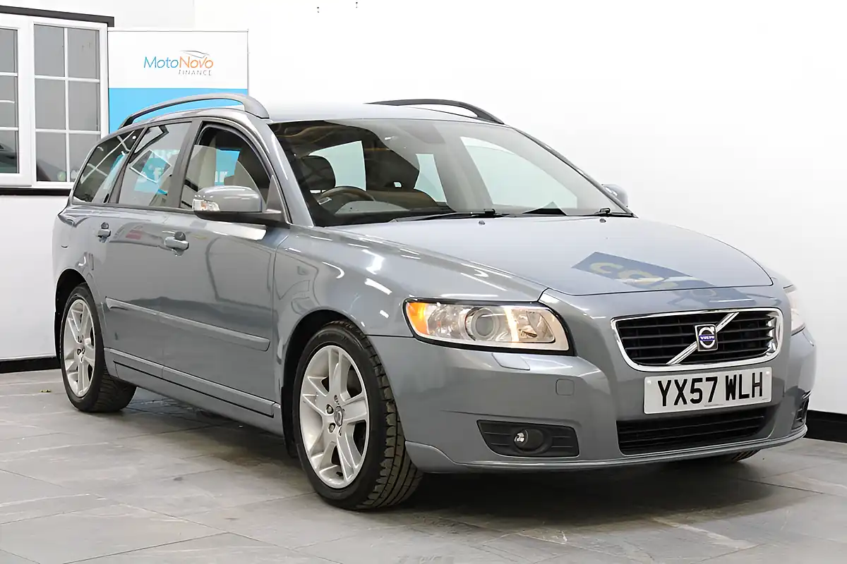 Used 2007 Volvo V50 Se Blue - Interior and Exterior details 6