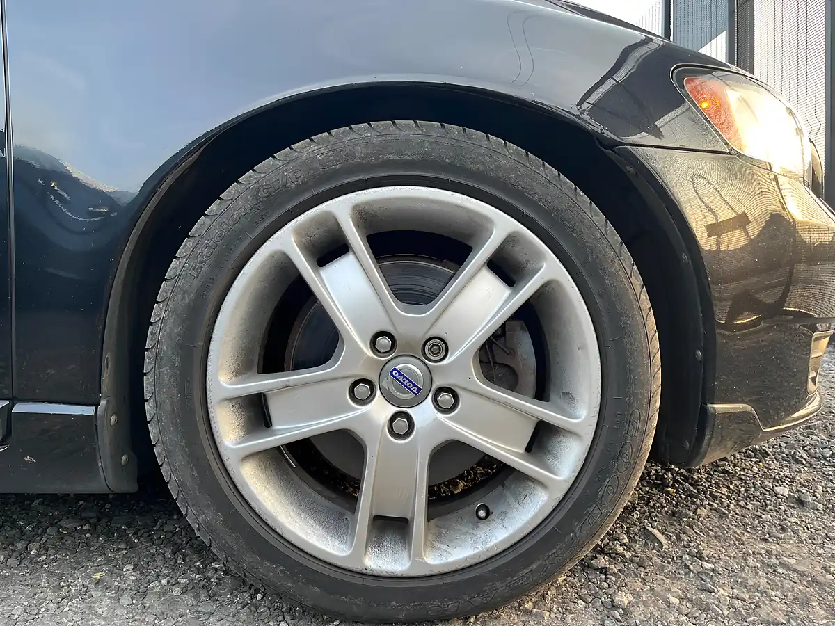 Used 2007 Volvo V50 Se Lux Black - Interior and Exterior details 18