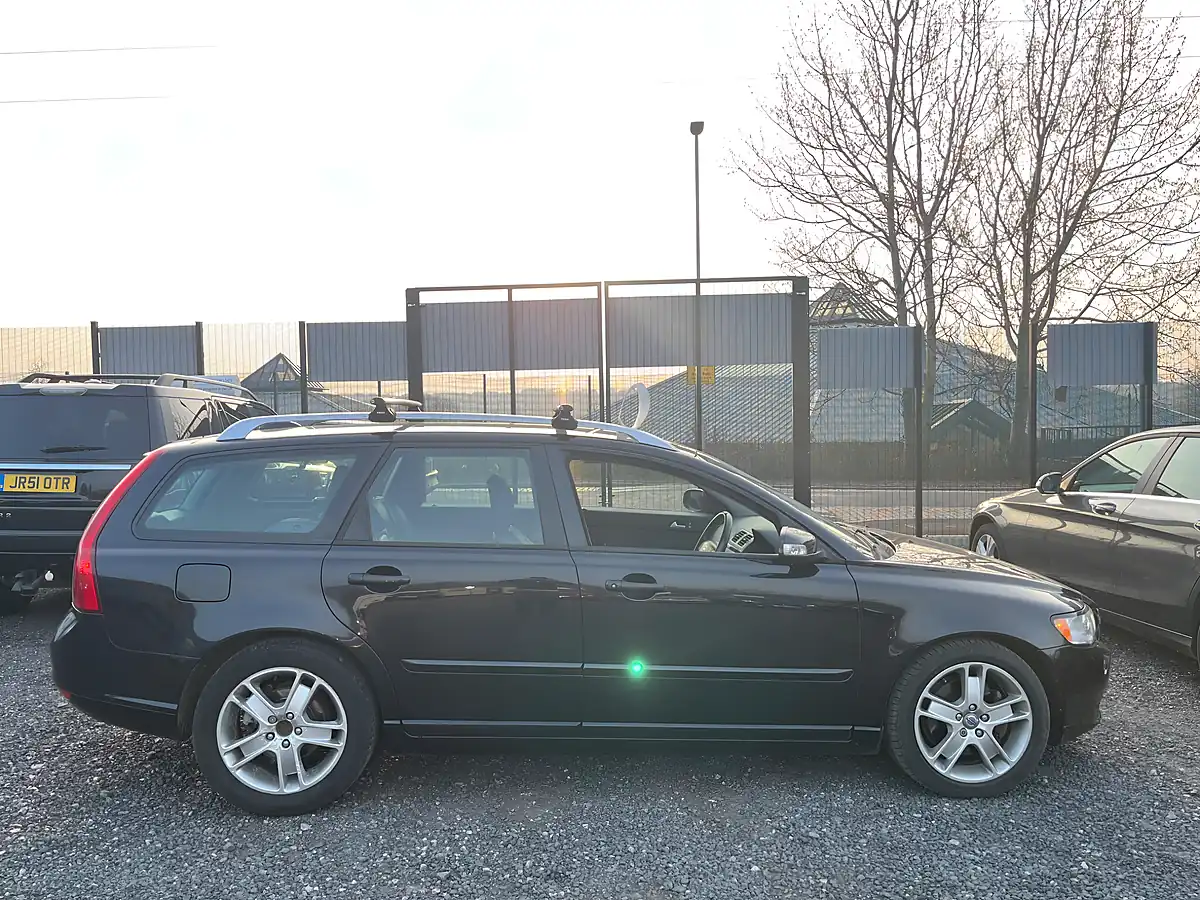 Used 2007 Volvo V50 Se Lux Black - Interior and Exterior details 8