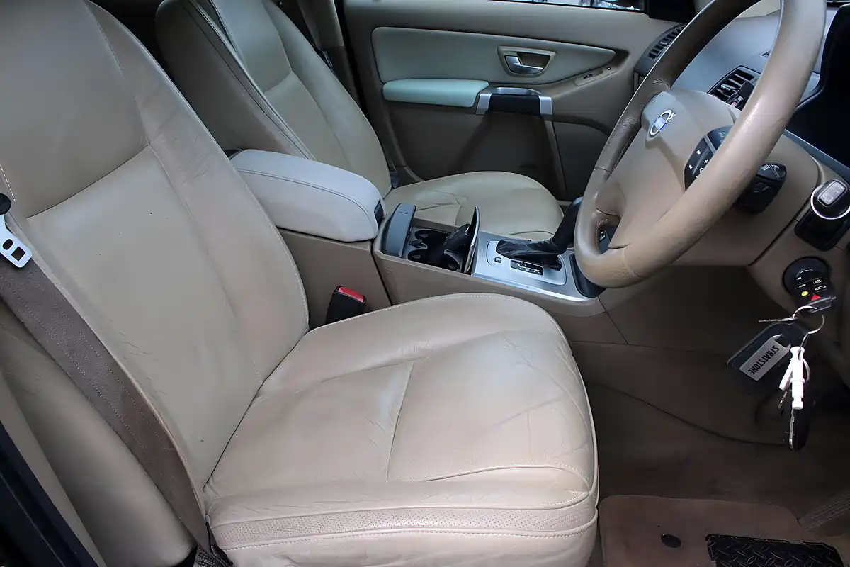 Used 2007 Volvo XC90 Se Lux Black - Interior and Exterior details 13