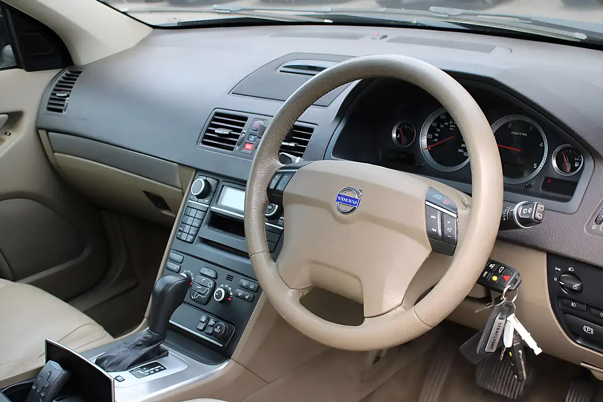 Used 2007 Volvo XC90 Se Lux Black - Interior and Exterior details 3