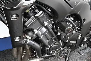 Used 2007 Yamaha FZ1 Super Retro Black - Interior and Exterior details 16