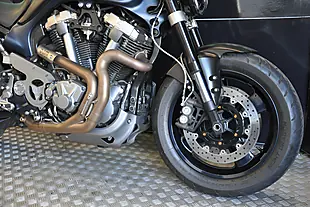 Used 2007 Yamaha MT01 Custom Blue - Interior and Exterior details 15