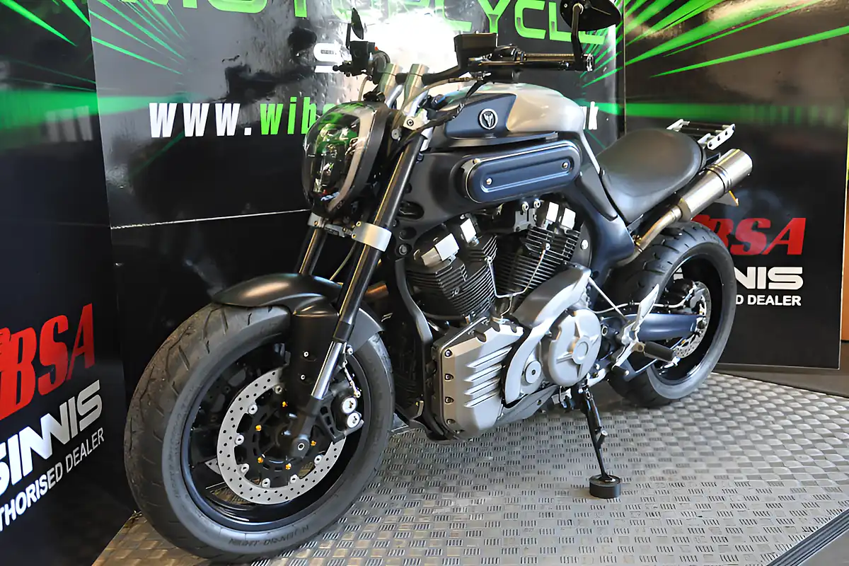Used 2007 Yamaha MT01 Custom Blue - Interior and Exterior details 2