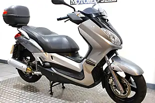 Used 2007 Yamaha YP250R X-Max Silver - Interior and Exterior details 2