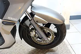 Used 2007 Yamaha YP250R X-Max Silver - Interior and Exterior details 5