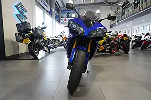 Used 2007 Yamaha YZF-R1 Blue - Interior and Exterior details 3