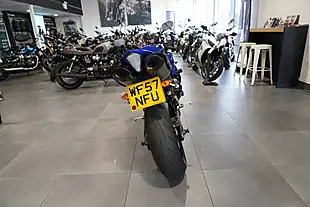 Used 2007 Yamaha YZF-R1 Blue - Interior and Exterior details 4