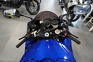 Used 2007 Yamaha YZF-R1 Blue - Interior and Exterior details 7