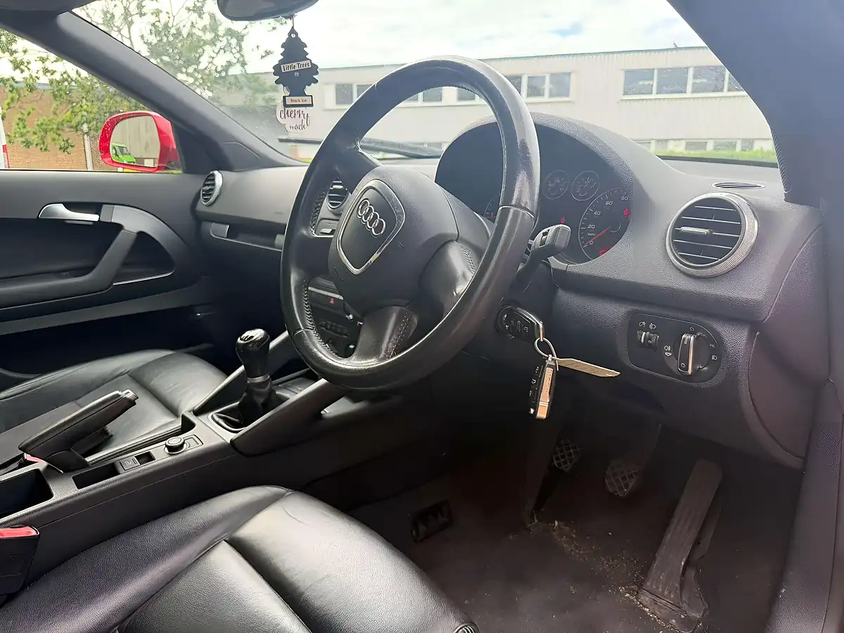 Used 2008 Audi A3 Cabriolet Red - Interior and Exterior details 7