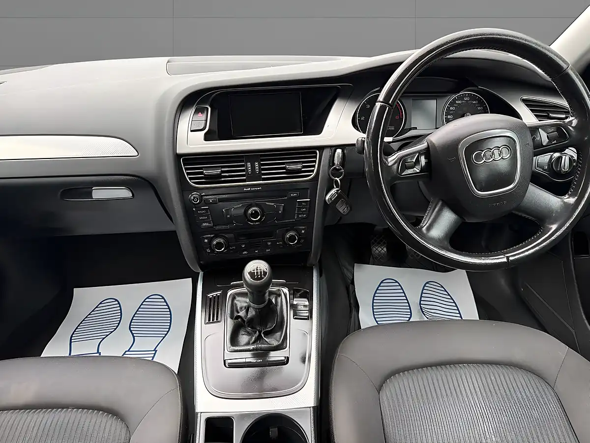 Used 2008 Audi A4 Avant Executive Se Grey - Interior and Exterior details 15