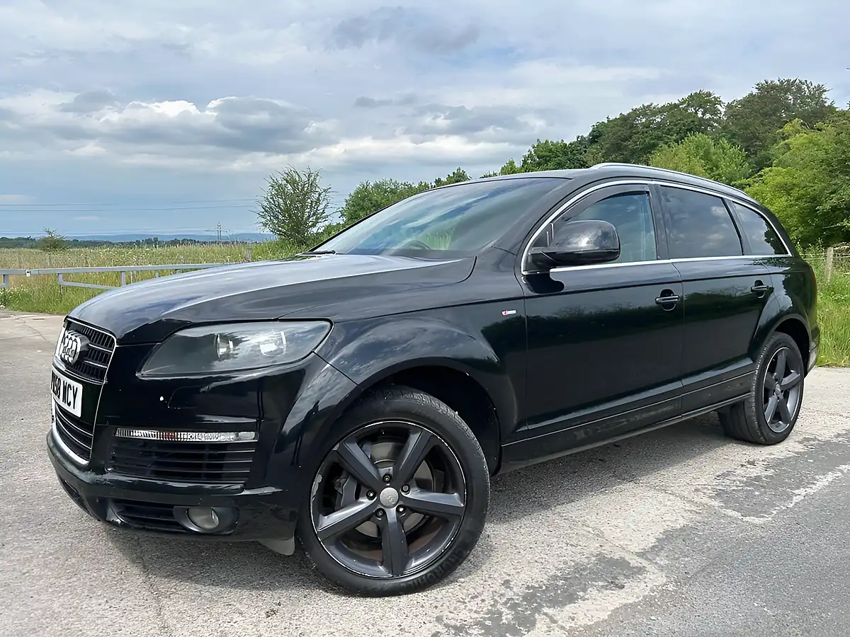 Used 2008 Audi Q7 S Line Black - Interior and Exterior details 4