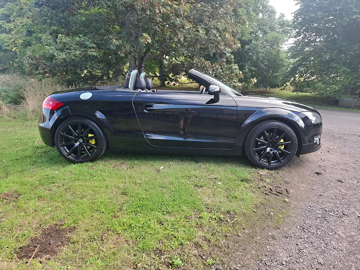 Used 2008 Audi Tt Roadster Black - Interior and Exterior details 2