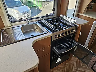 Used 2008 Autocruise Stardream Luxury Low Profile 2 Berth Coachbuilt White - Interior and Exterior details 13