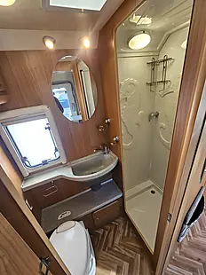 Used 2008 Autocruise Stardream Luxury Low Profile 2 Berth Coachbuilt White - Interior and Exterior details 17
