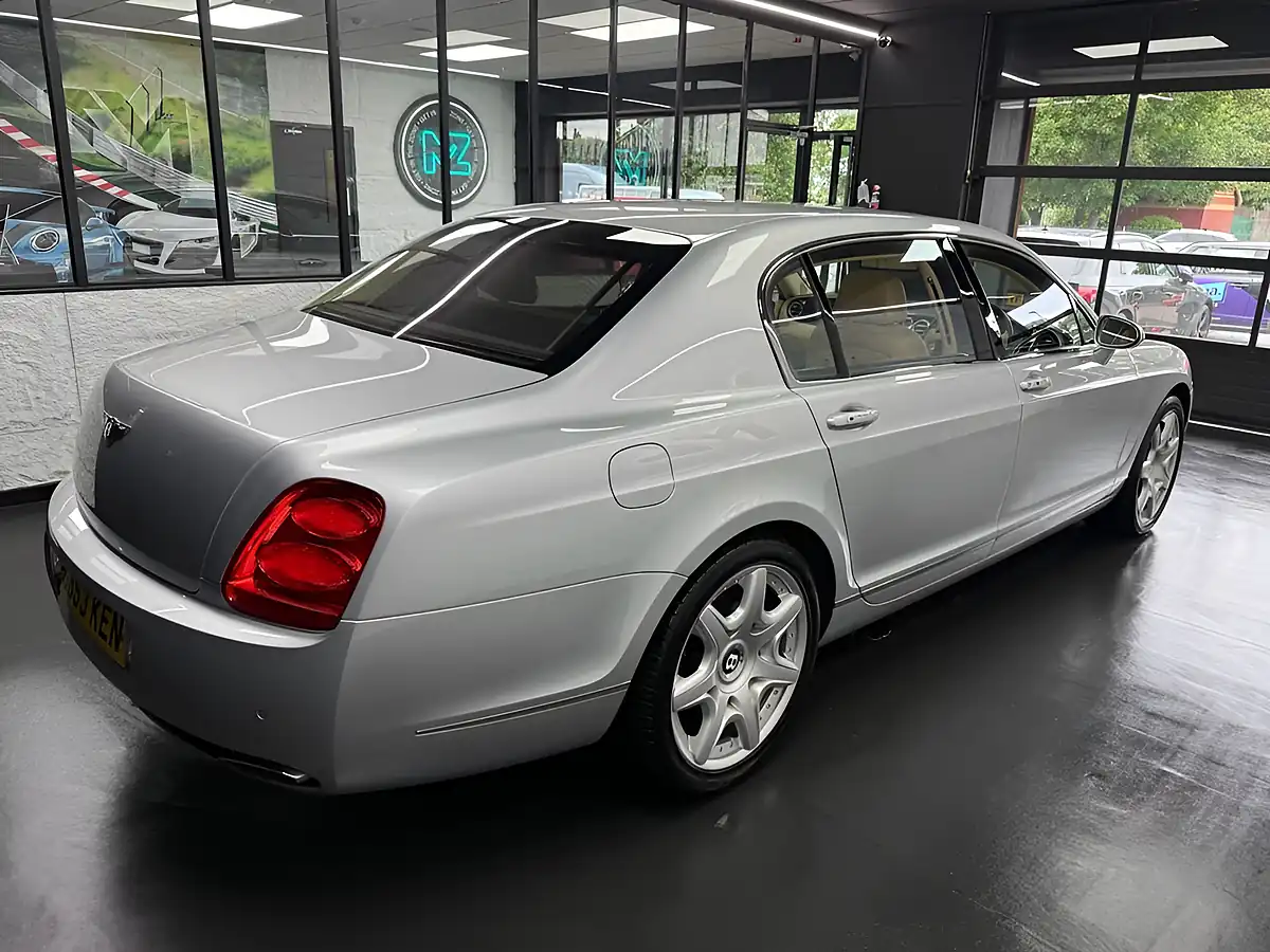 Used 2008 Bentley Continental Flying Spur Silver - Interior and Exterior details 14