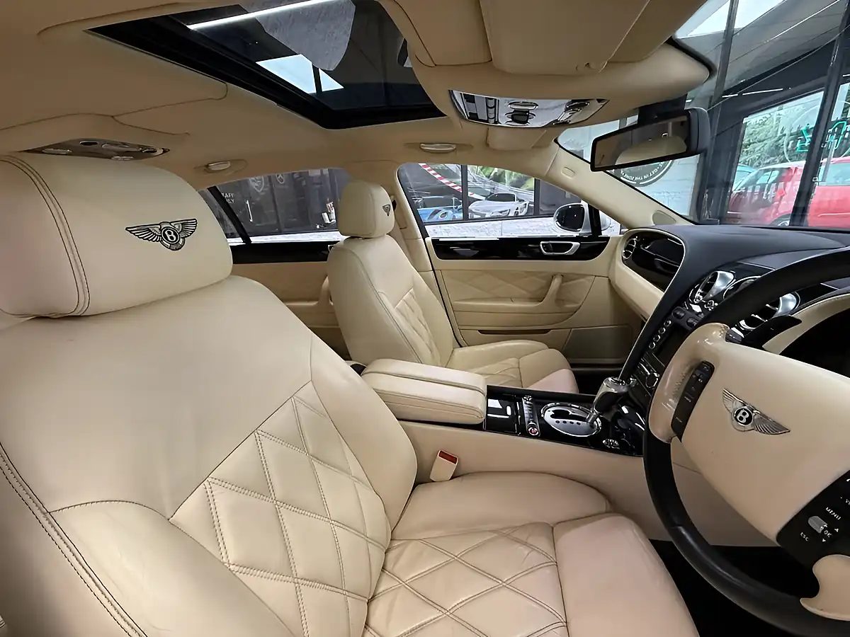 Used 2008 Bentley Continental Flying Spur Silver - Interior and Exterior details 16