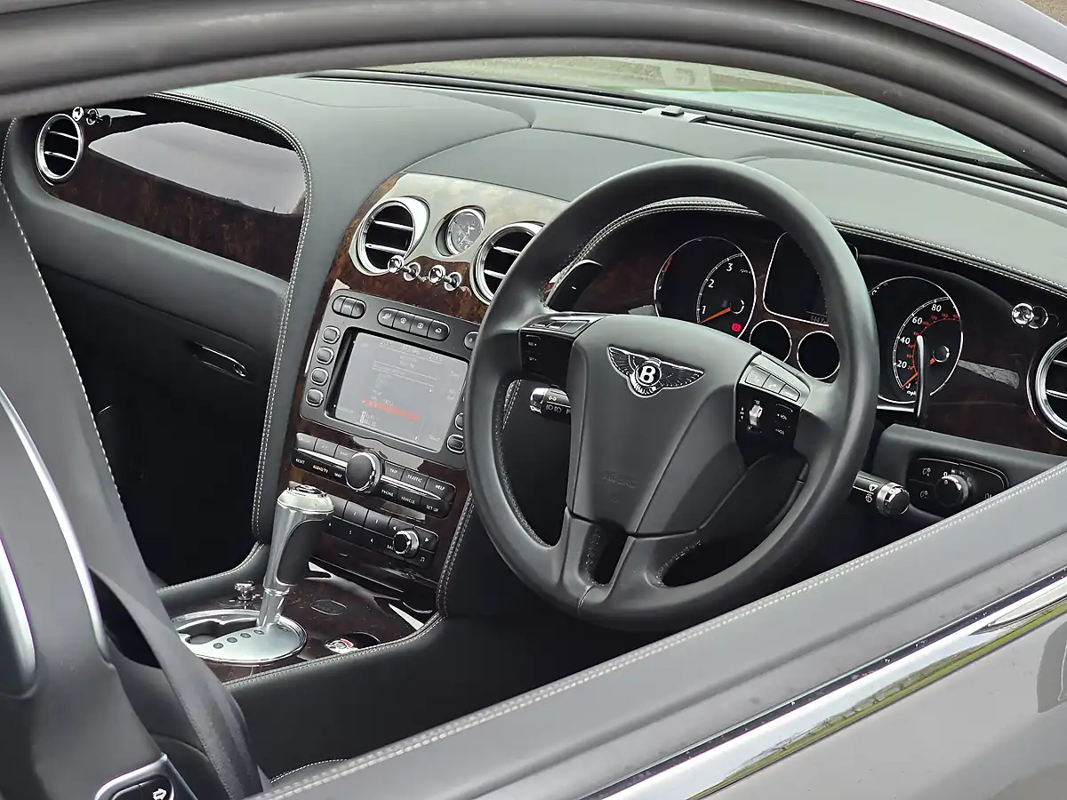 Used 2008 Bentley Continental GT Mulliner Metallic Grey - Front View