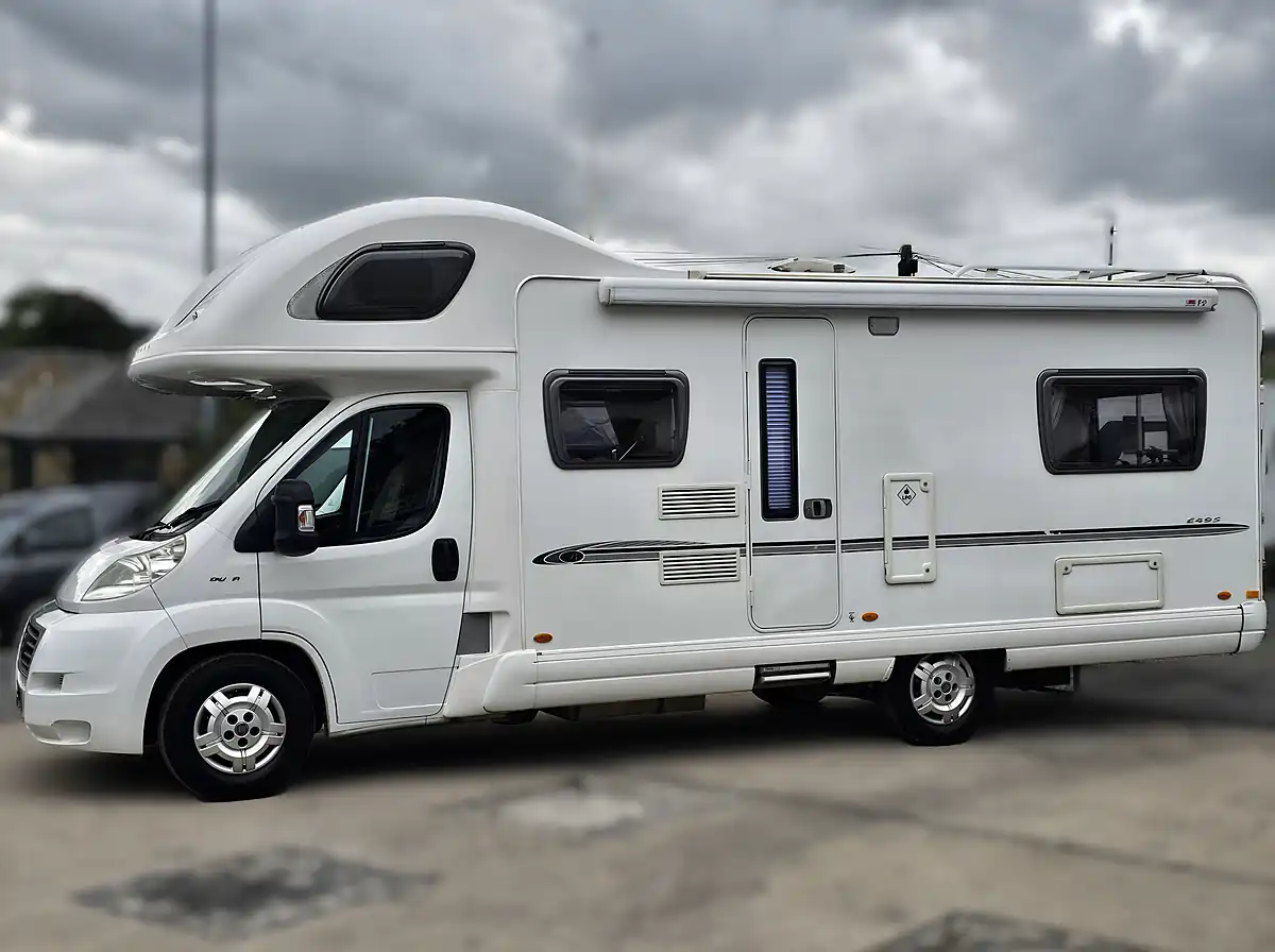 Used 2008 Bessacarr E495 Coachbuilt 6 Berth Rear U Lounge - Interior and Exterior details 5
