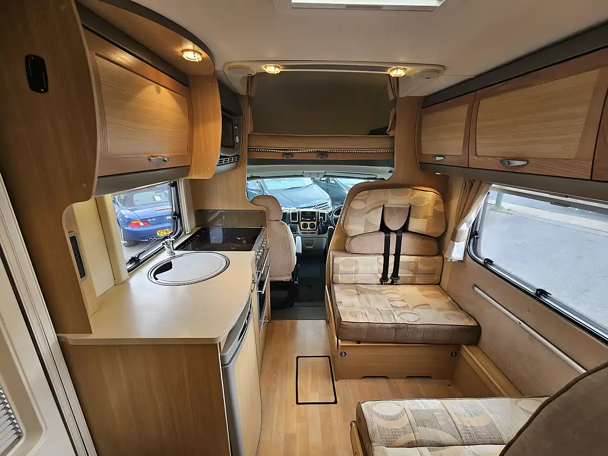 Used 2008 Bessacarr E495 Coachbuilt 6 Berth Rear U Lounge - Interior and Exterior details 9