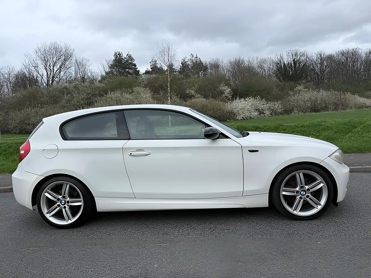 Used 2008 BMW 1 Series M Sport White - Front View