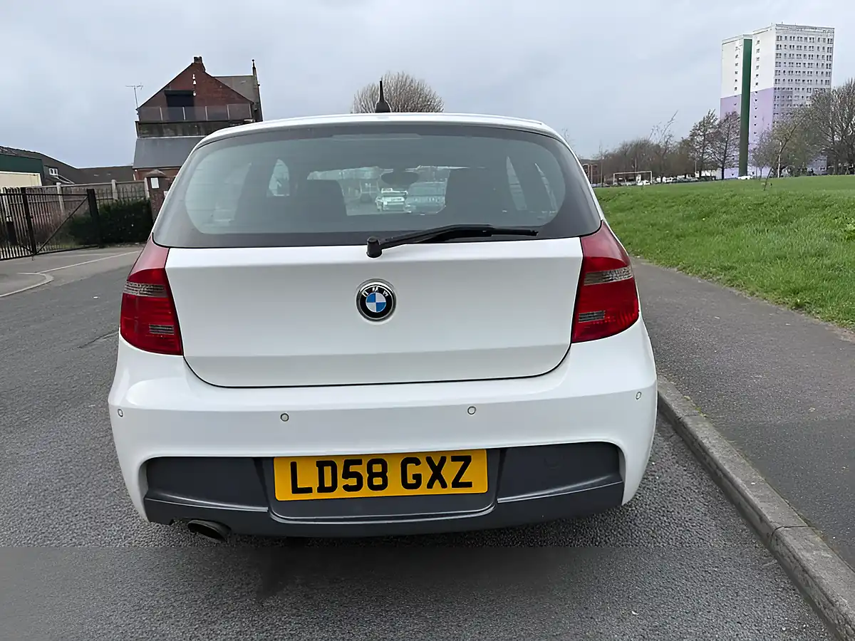 Used 2008 BMW 1 Series M Sport White - Interior and Exterior details 3