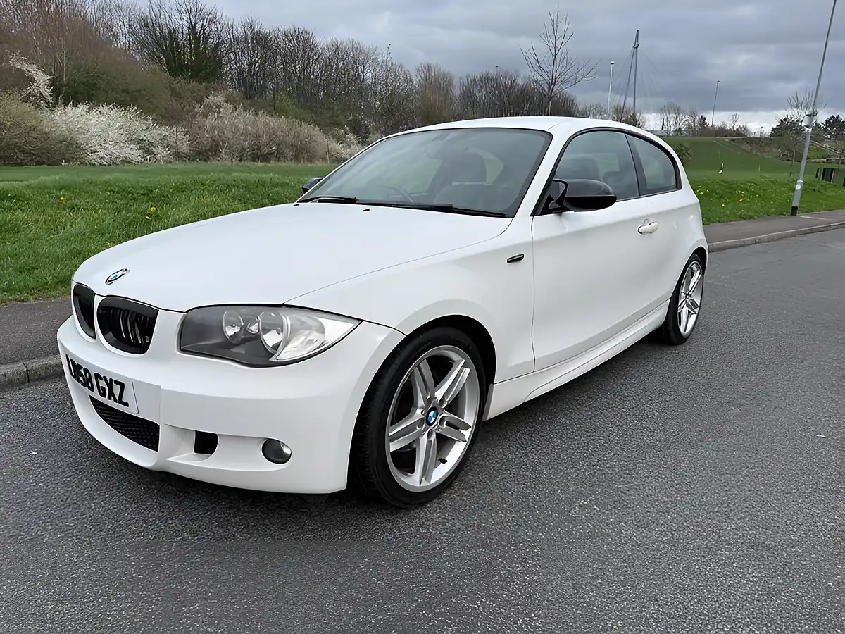 Used 2008 BMW 1 Series M Sport White - Interior and Exterior details 6
