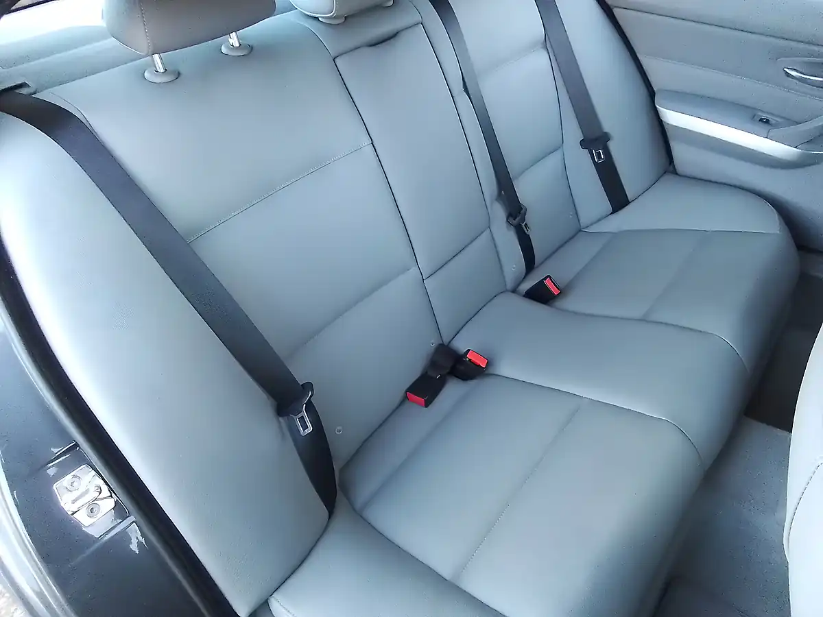 Used 2008 BMW 3 Series Edition Se Grey - Interior and Exterior details 18