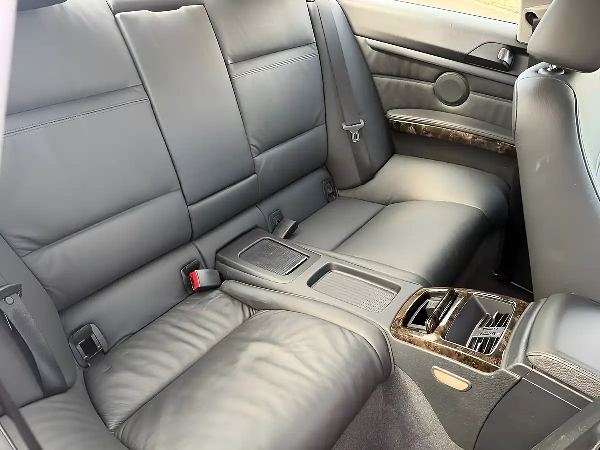 Used 2008 BMW 3 Series Se Grey - Interior and Exterior details 14